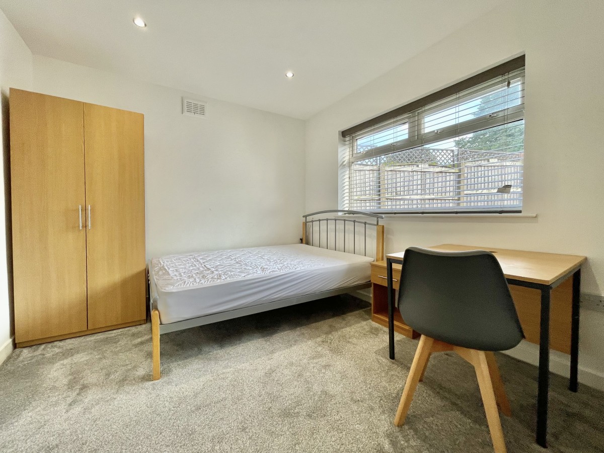 Images for Pennington Avenue, Ormskirk. EAID:08687f08a08fe74e934a560e18eb0ef1 BID:1