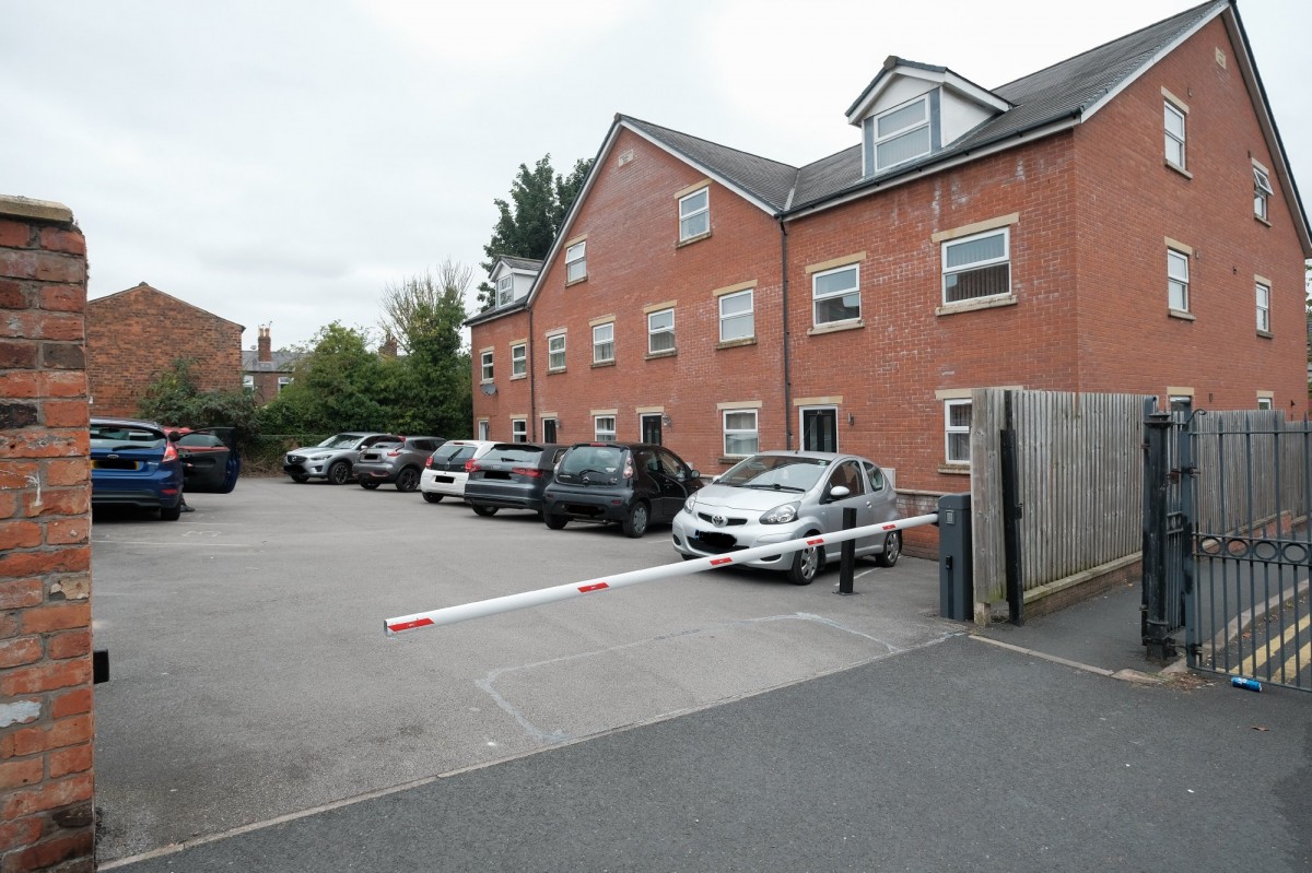 Images for Abbotsford Mews, Ormskirk EAID:08687f08a08fe74e934a560e18eb0ef1 BID:1