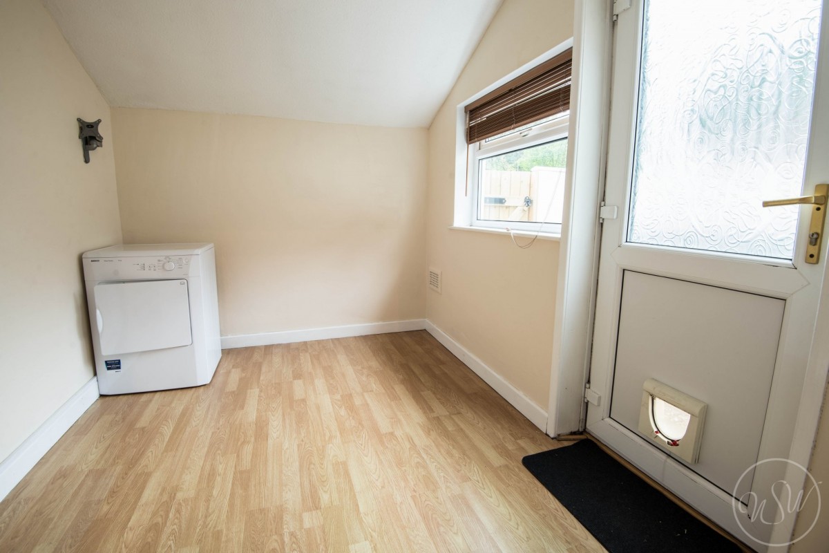 Images for Halsall Lane, Ormskirk EAID:08687f08a08fe74e934a560e18eb0ef1 BID:1