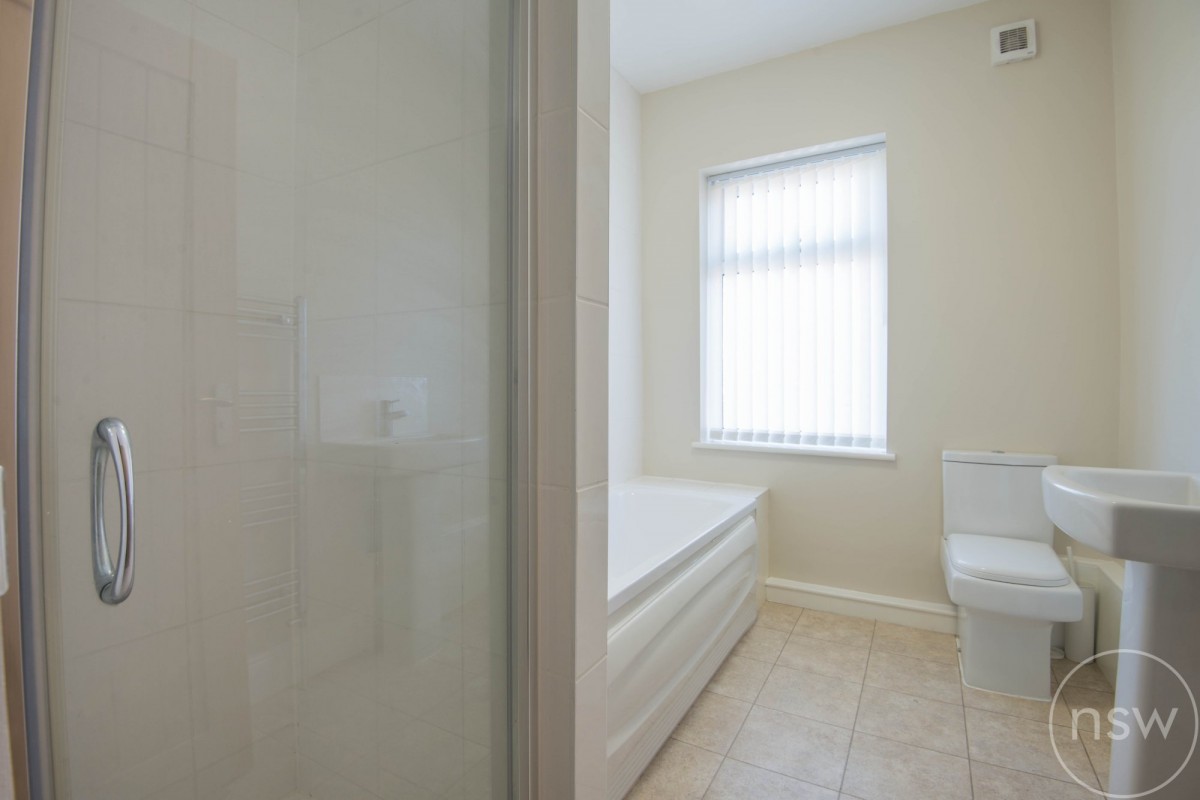 Images for Halsall Lane, Ormskirk EAID:08687f08a08fe74e934a560e18eb0ef1 BID:1