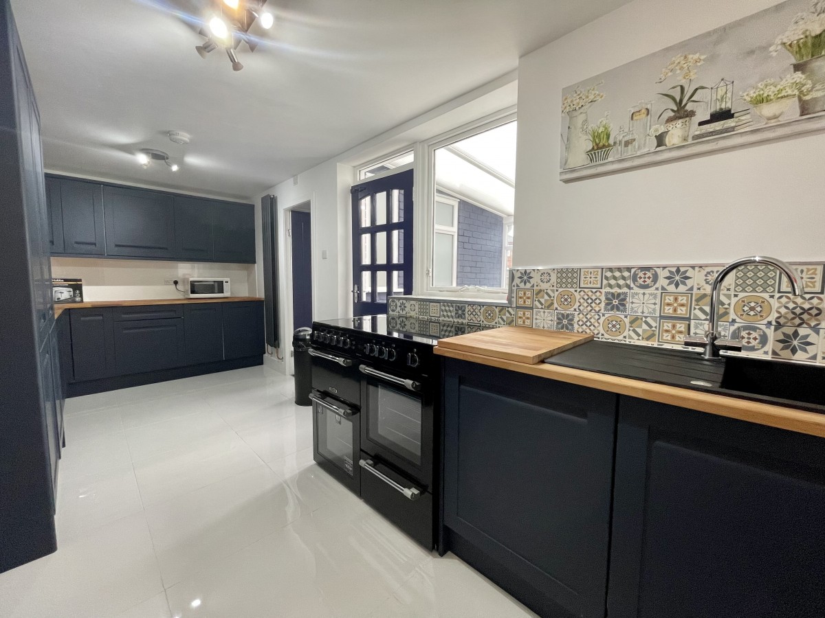 Images for Thompson Avenue, Ormskirk EAID:08687f08a08fe74e934a560e18eb0ef1 BID:1