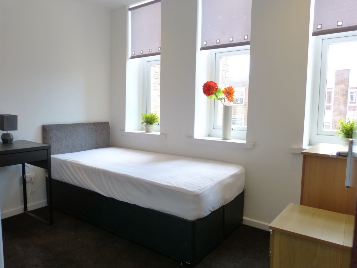Images for Aughton Street, Ormskirk EAID:08687f08a08fe74e934a560e18eb0ef1 BID:1
