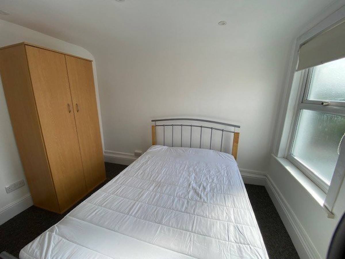 Images for Halsall Lane, Ormskirk. EAID:08687f08a08fe74e934a560e18eb0ef1 BID:1