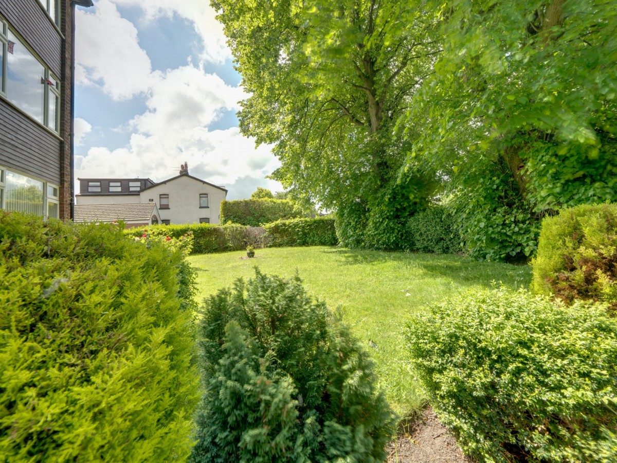 Images for Middlewood Road , Aughton EAID:08687f08a08fe74e934a560e18eb0ef1 BID:1