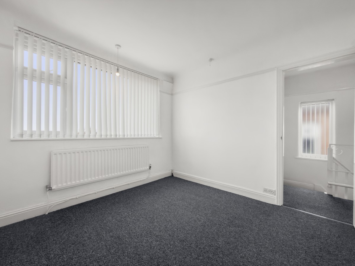 Images for Colinmander Gardens, Ormskirk EAID:08687f08a08fe74e934a560e18eb0ef1 BID:1