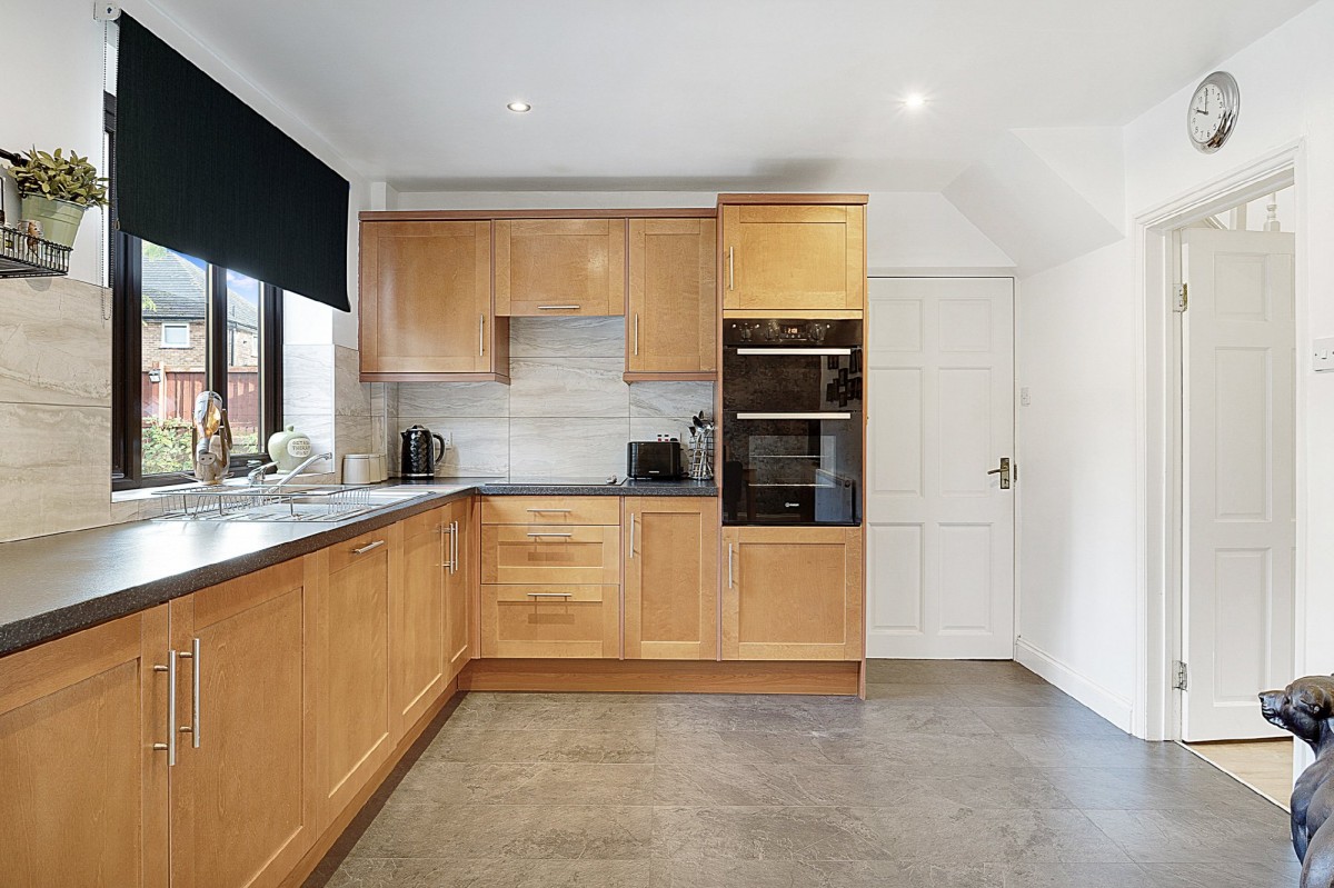 Images for Whalley Drive, Aughton EAID:08687f08a08fe74e934a560e18eb0ef1 BID:2