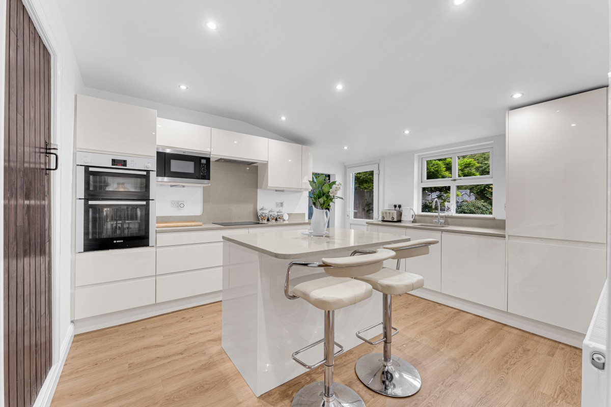 Images for Southport Road, Scarisbrick Plus Two Bedroom Cottage EAID:08687f08a08fe74e934a560e18eb0ef1 BID:2
