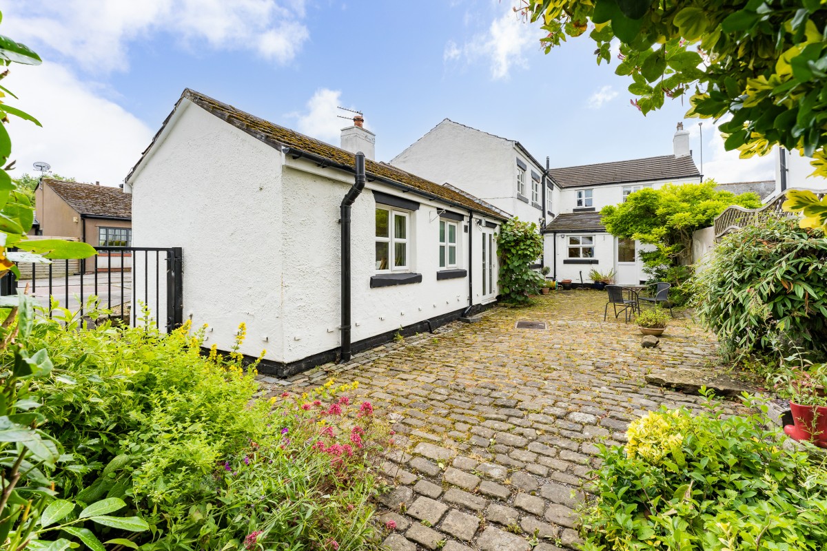 Images for Southport Road, Scarisbrick Plus Two Bedroom Cottage EAID:08687f08a08fe74e934a560e18eb0ef1 BID:2