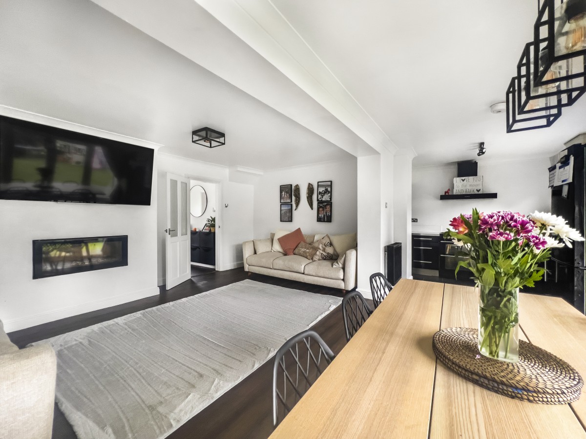 Images for Rothwell Drive, Aughton EAID:08687f08a08fe74e934a560e18eb0ef1 BID:2