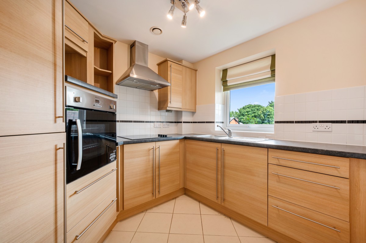Images for County Road, Ormskirk EAID:08687f08a08fe74e934a560e18eb0ef1 BID:2