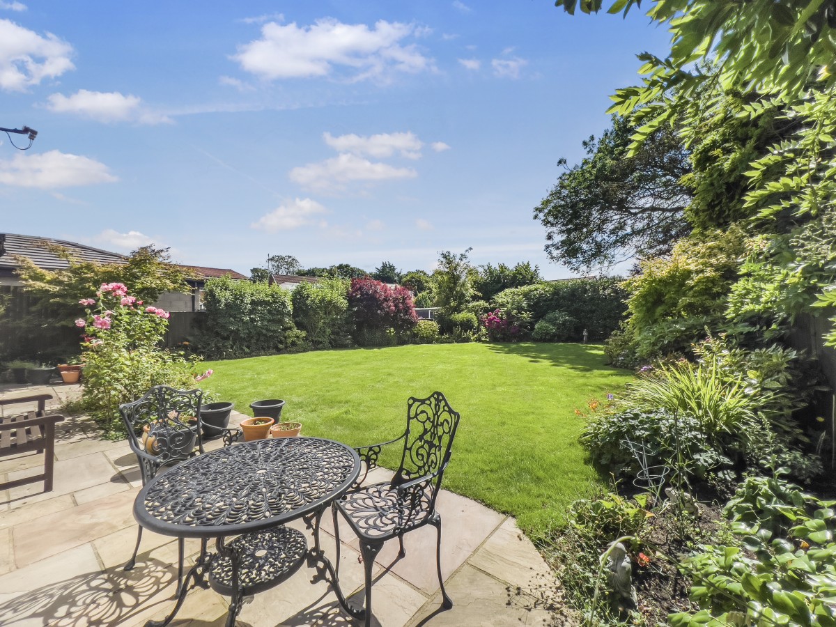 Images for Fernhurst Gate, Aughton EAID:08687f08a08fe74e934a560e18eb0ef1 BID:2