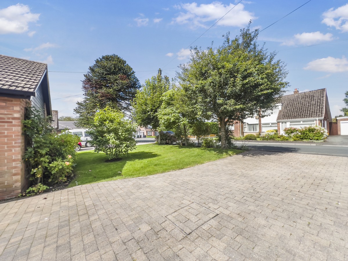 Images for Fernhurst Gate, Aughton EAID:08687f08a08fe74e934a560e18eb0ef1 BID:2