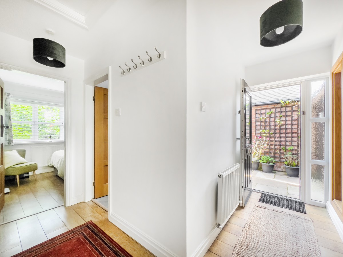 Images for Fernhurst Gate, Aughton EAID:08687f08a08fe74e934a560e18eb0ef1 BID:2