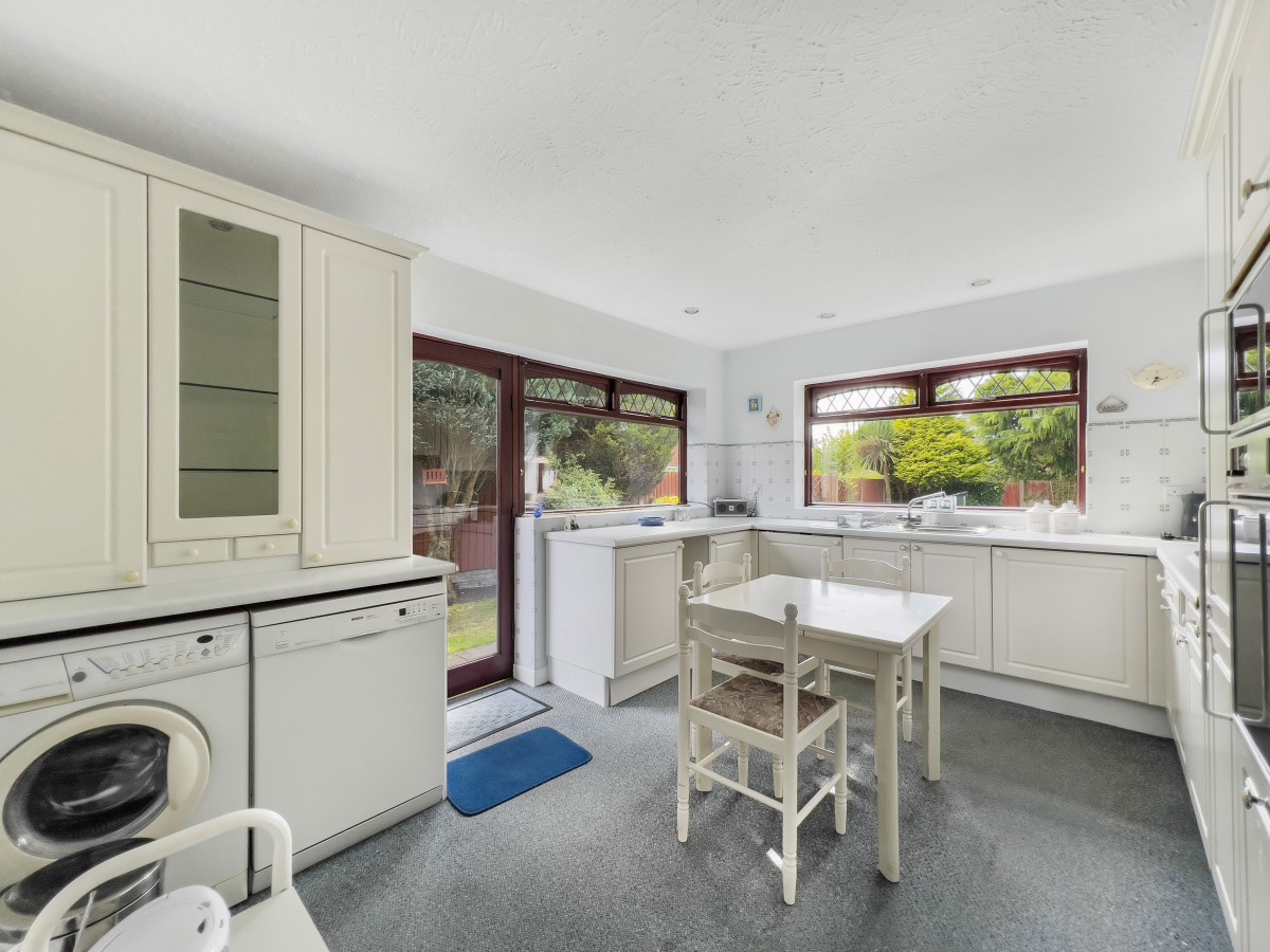 Images for Meadow Close, Westhead EAID:08687f08a08fe74e934a560e18eb0ef1 BID:2