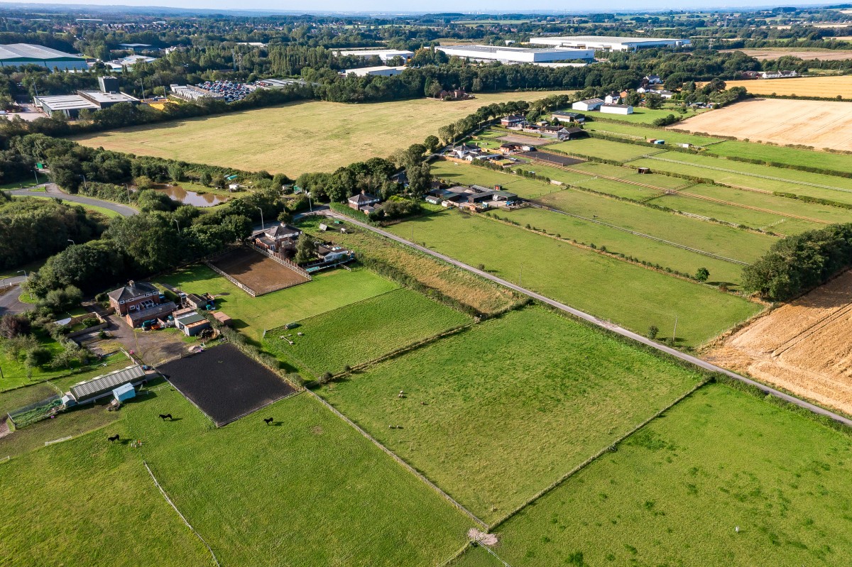 Images for Vale Lane, Lathom EAID:08687f08a08fe74e934a560e18eb0ef1 BID:2
