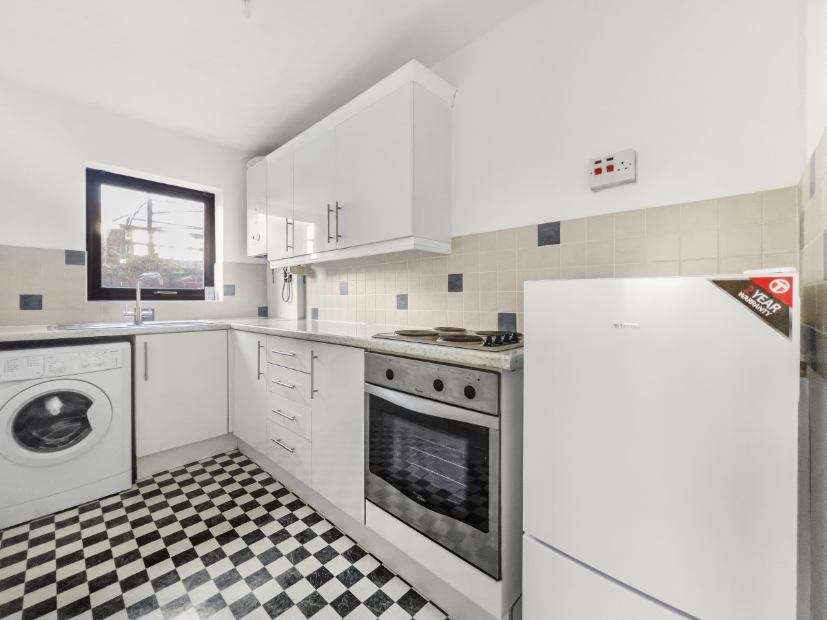Images for Aughton Street, Ormskirk EAID:08687f08a08fe74e934a560e18eb0ef1 BID:2