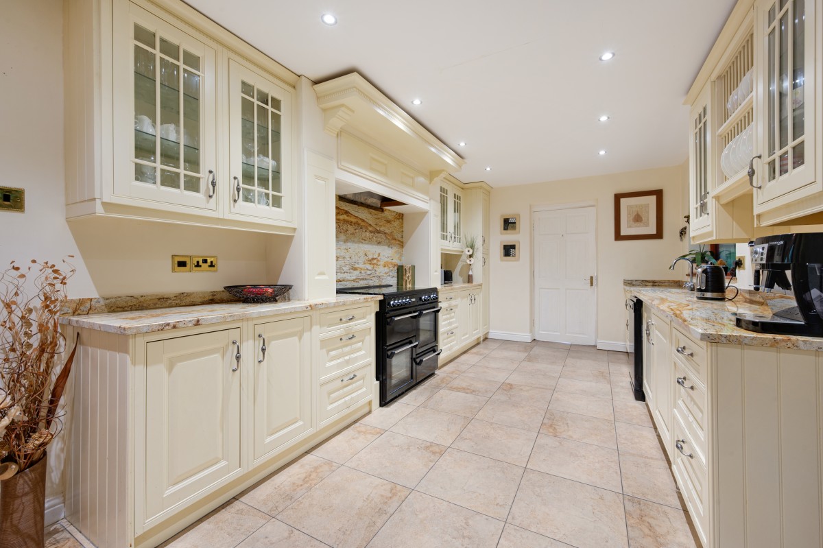 Images for St. James Close, Lathom, Ormskirk EAID:08687f08a08fe74e934a560e18eb0ef1 BID:2