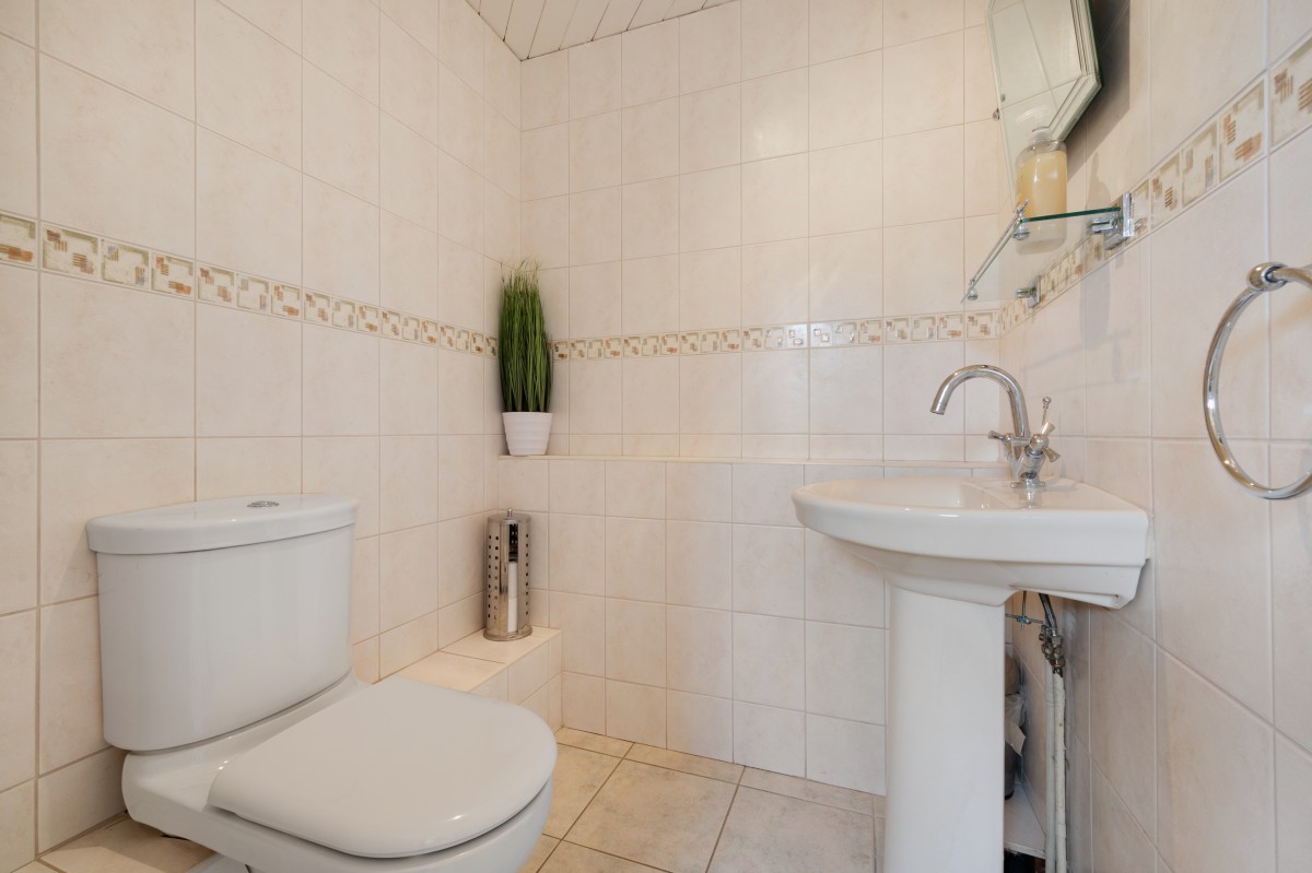 Images for St. James Close, Lathom, Ormskirk EAID:08687f08a08fe74e934a560e18eb0ef1 BID:2