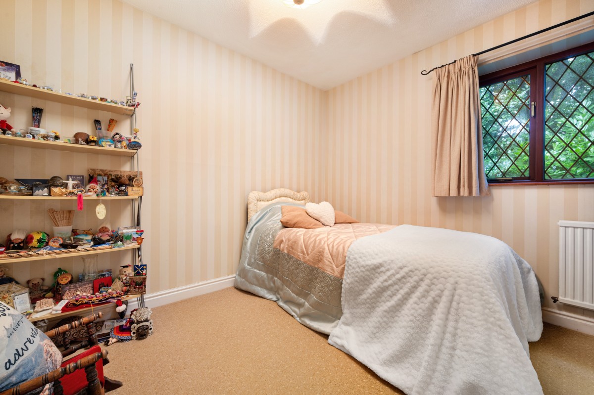Images for St. James Close, Lathom, Ormskirk EAID:08687f08a08fe74e934a560e18eb0ef1 BID:2