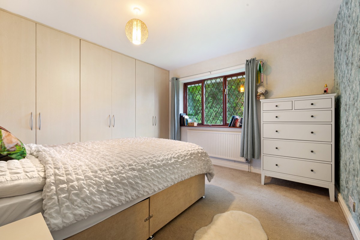 Images for St. James Close, Lathom, Ormskirk EAID:08687f08a08fe74e934a560e18eb0ef1 BID:2