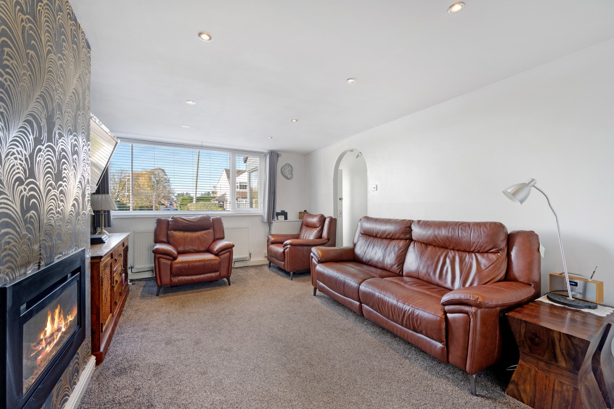 Images for Delph Park Avenue, Aughton EAID:08687f08a08fe74e934a560e18eb0ef1 BID:2