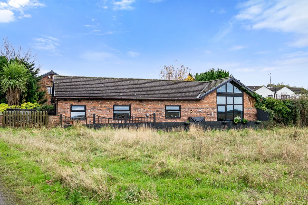 Images for Shepherds Barn Plus Two Bedroom Cottage, Aughton EAID:08687f08a08fe74e934a560e18eb0ef1 BID:2