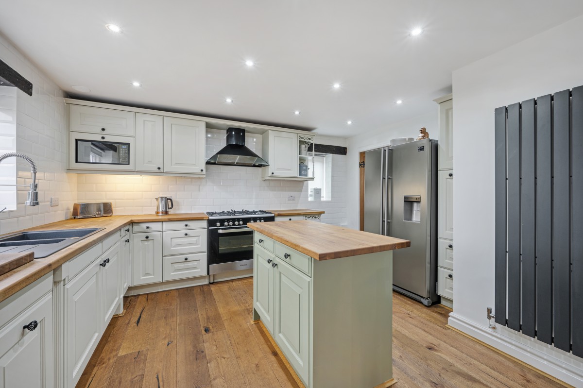 Images for Shepherds Barn Plus Two Bedroom Cottage, Aughton EAID:08687f08a08fe74e934a560e18eb0ef1 BID:2