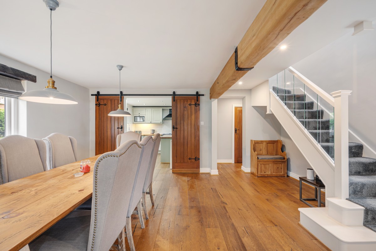 Images for Shepherds Barn Plus Two Bedroom Cottage, Aughton EAID:08687f08a08fe74e934a560e18eb0ef1 BID:2